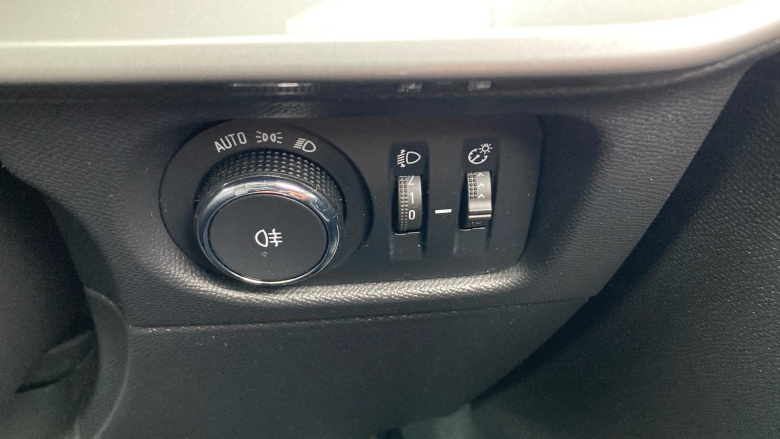 Vauxhall Mokka 1.2 Turbo 100 Design 5dr Petrol Hatchback